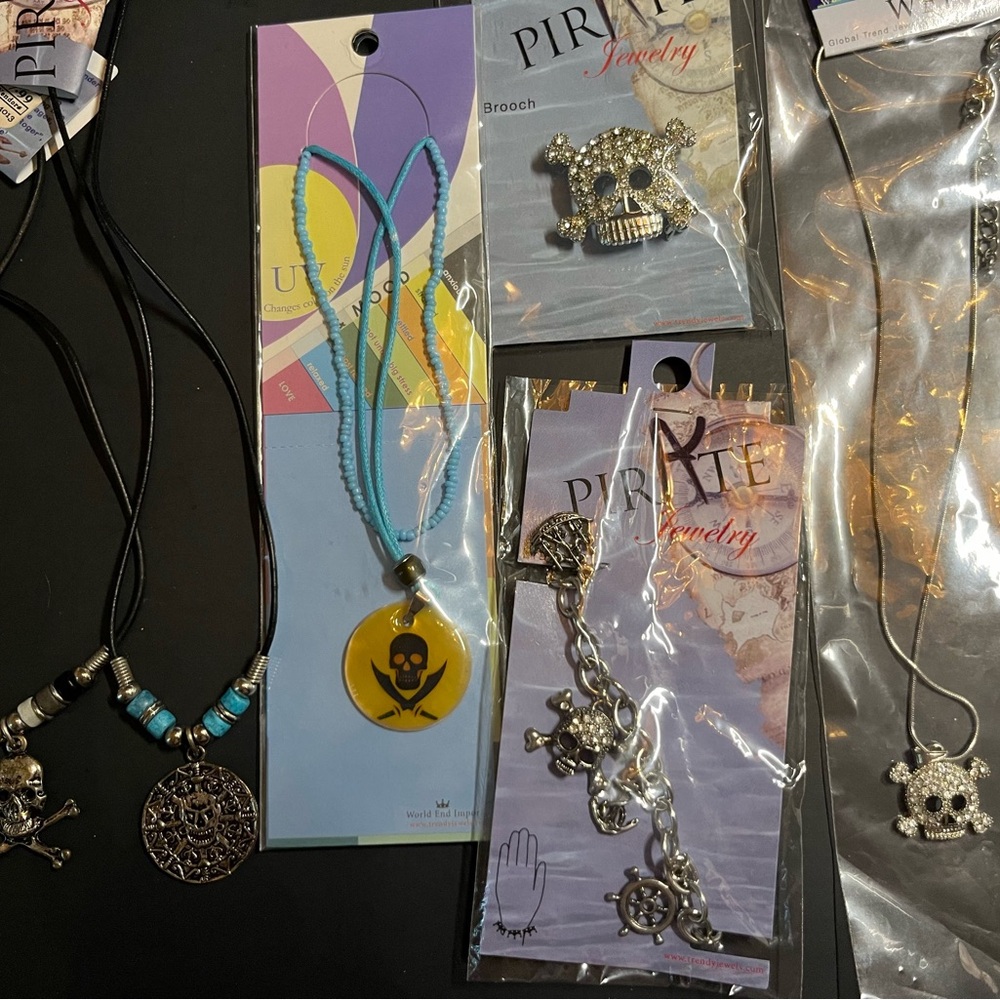 Pirate Skull Jewelry Lot – Necklaces, Brooch & Bracelet NWT